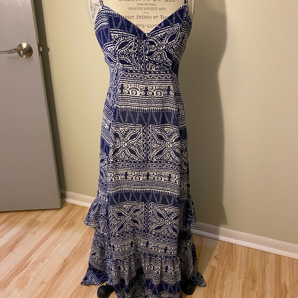 Spaghetti strap, patterned, maxi dress